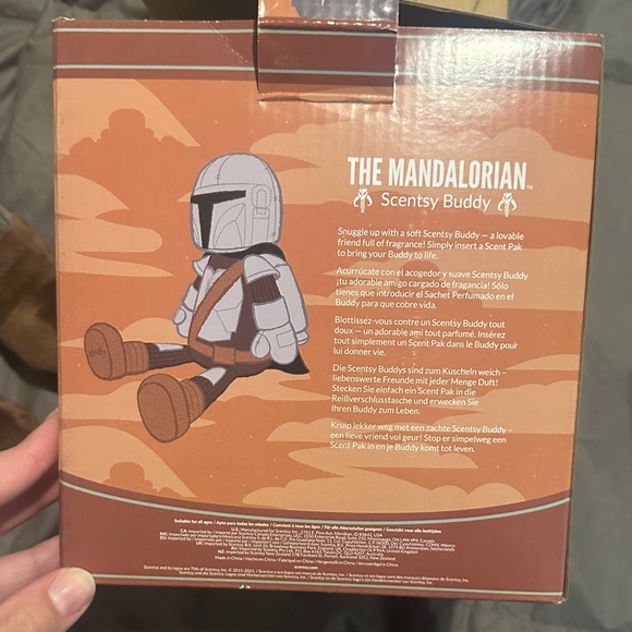 Scentsy The Mandalorian Plush with Air of Adventure Scent - Picture 3 of 4